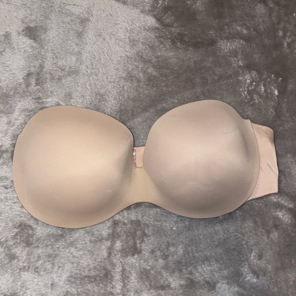 Warner's Other - Nude adjustable strapless bra with removable strap